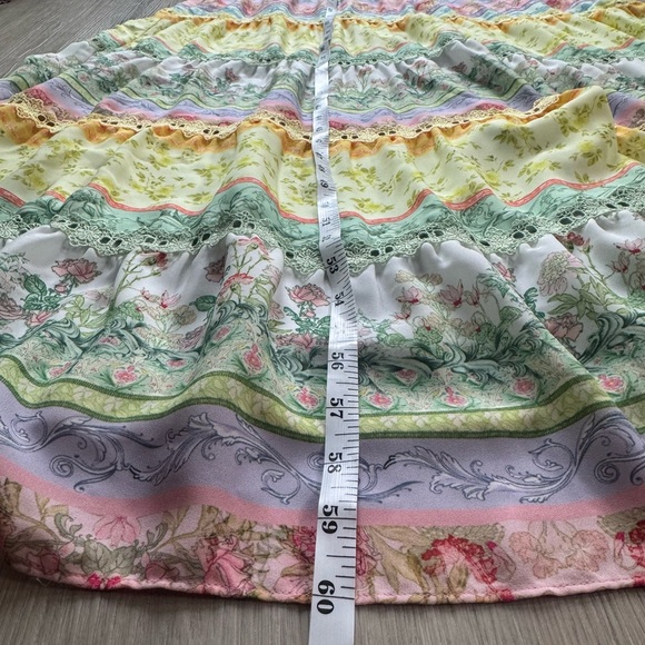 Alice + Olivia Karolina Halter Maxi Dress Multicolor Floral Panel Lace Size 12 - Picture 7 of 8